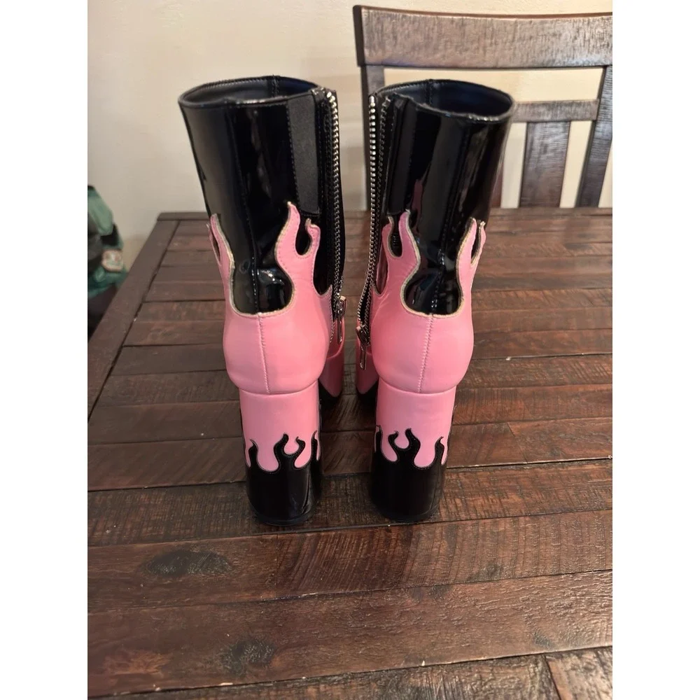 Sugar Thrillz black pink